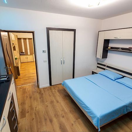 Apartmán Grayhouse Arad Exteriér fotografie